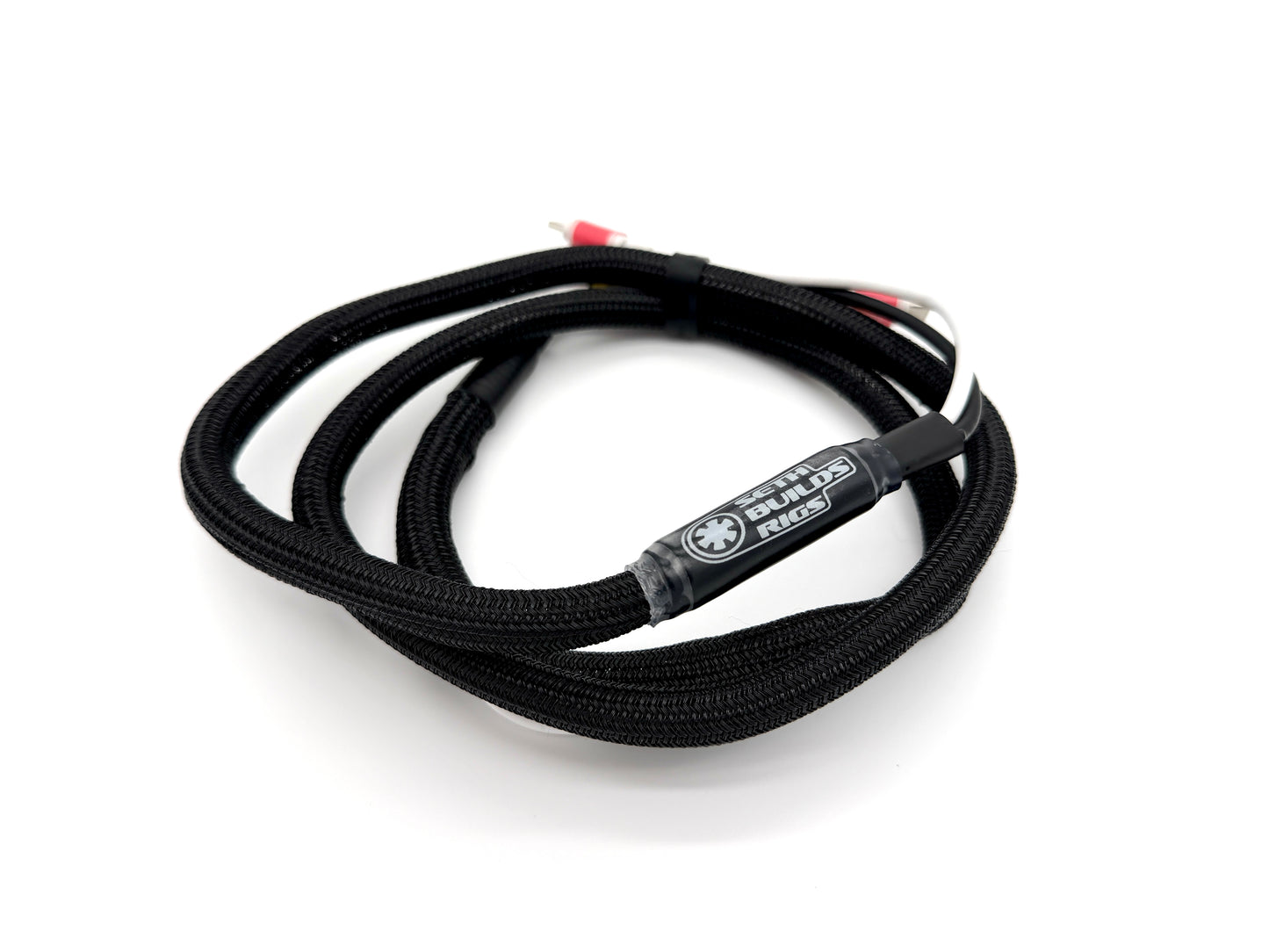 USB-C Cable looms